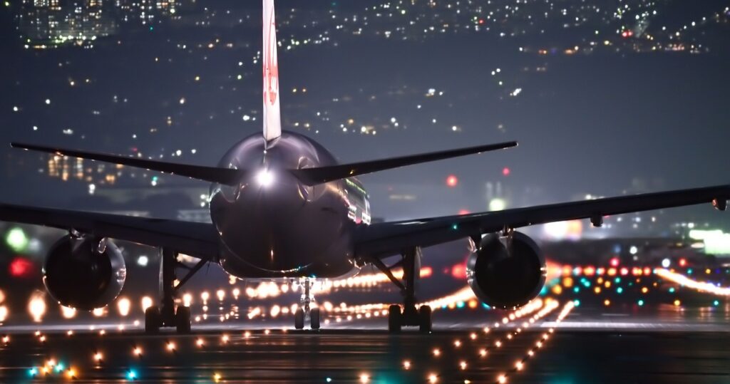 night flight, plane, airport-2307018.jpg